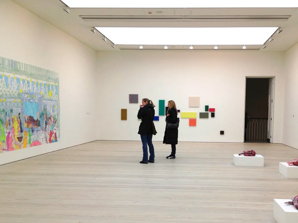 Audience and art at the Saatchi Gallery