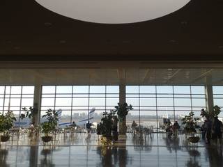 At Gate B6, Ben Gurion Airport