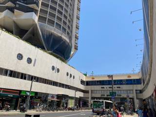 Capturing Dizengoff Center