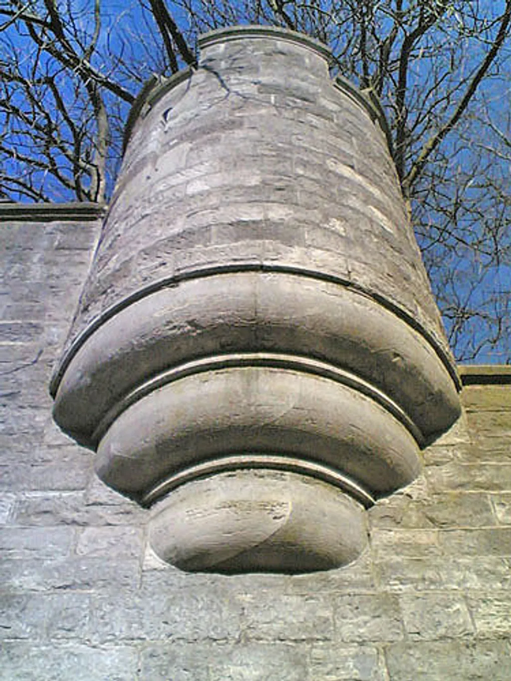 Smooth Pillar